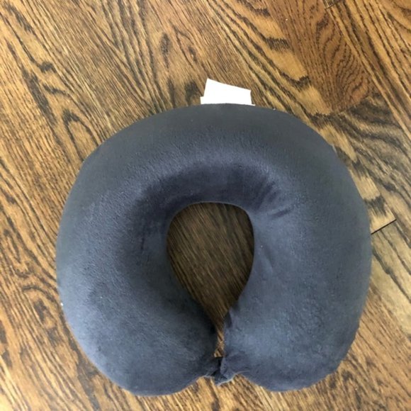 fieldcrest memory foam pillow